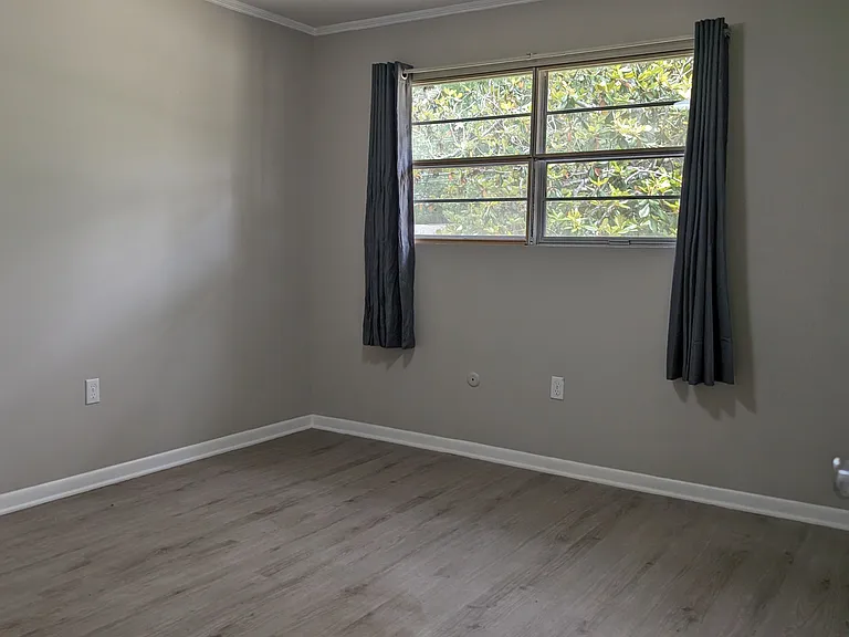 2904 Williamsburg Rd — Photo 24