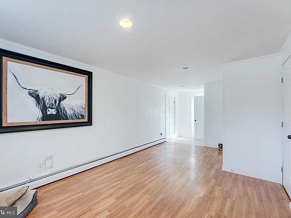 3rd image of 74 Philchris Dr