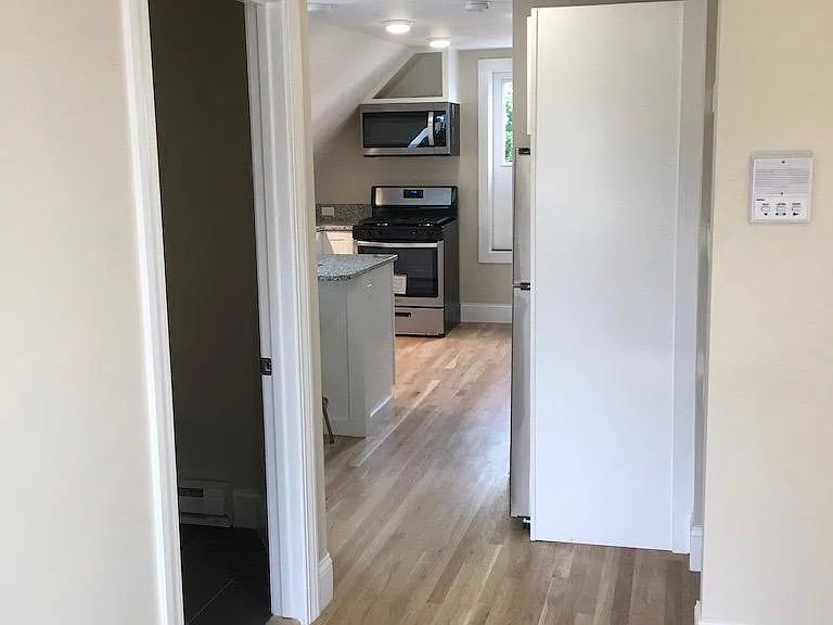 341 Beacon St #3 — Photo 7
