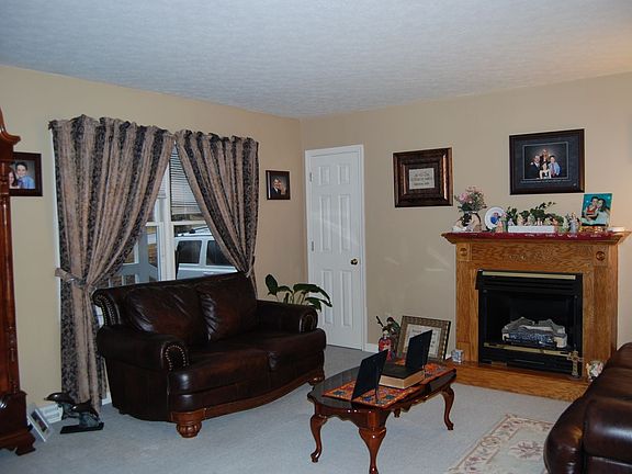 2nd image of 129 Melinda Dr