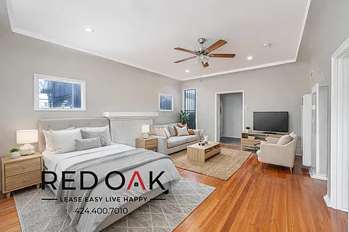 366 N Hayworth Ave #204 Photo 1 366 N Hayworth Ave #204 Photo 1