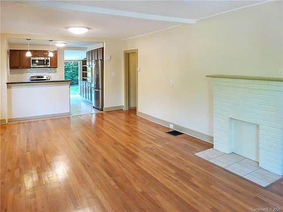2nd image of 57 Russell St