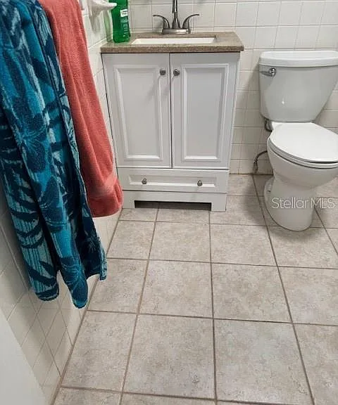 4746 Azalea Dr #103C — Photo 35