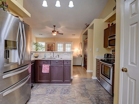 4th image of 10115 Winding Branches Drive SE