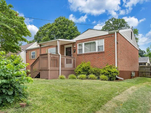 618 Gladies St NW, Roanoke, VA 24017