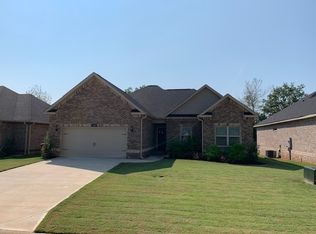 140 Logans Mill Trl, Warner Robins, GA 31093