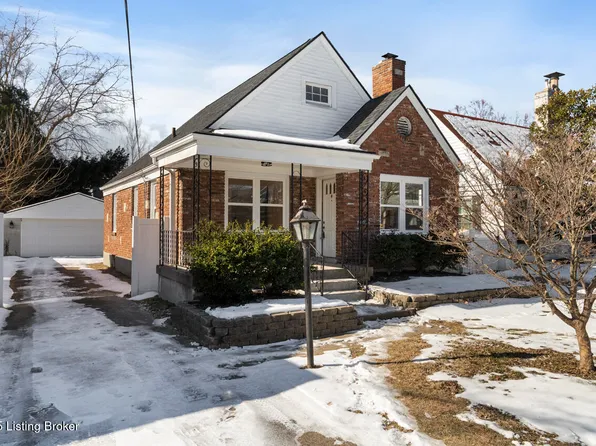 314 Fairlawn Rd, Saint Matthews, KY 40207