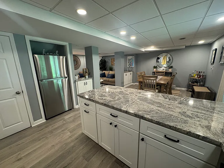 2094 Fieldcrest Dr #2 — Photo 8