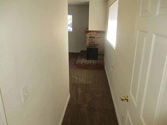 5th image of 6249 Clarice Ave
