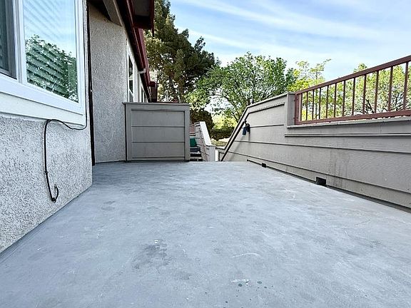 3rd image of 8 Lancaster Cir APT 224