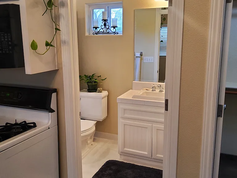 402 Park Way #A — Photo 9