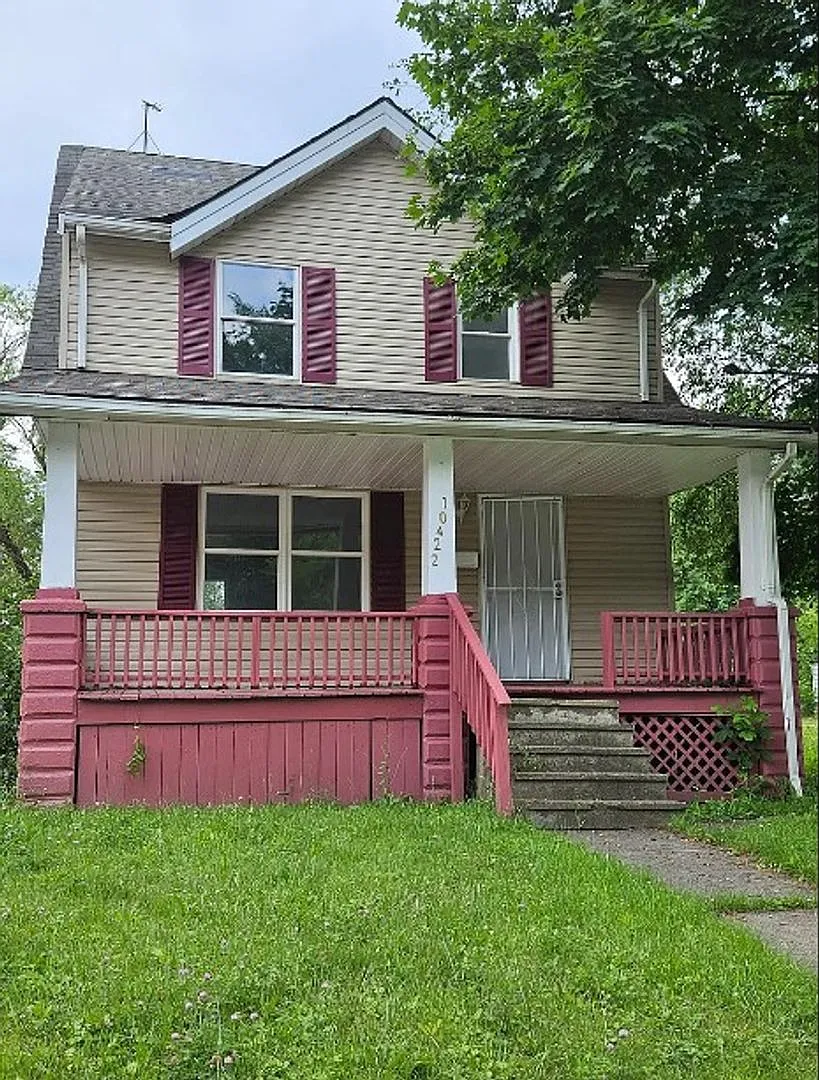 3-Bedroom Home Special — Photo 1
