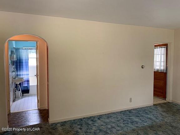 5th image of 205 Lackawanna Ave