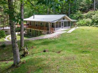 151 Laurel Canyon Rd, Franklin, NC 28734
