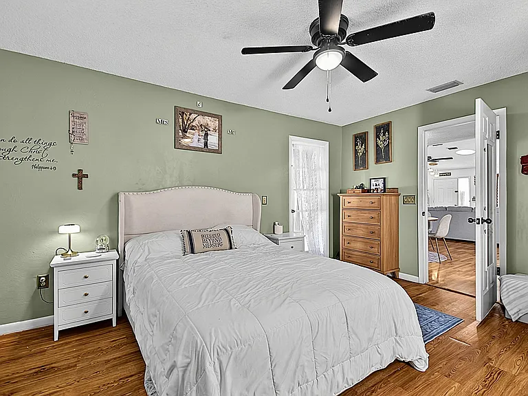 4 Zanzibar Balsan Ct — Photo 31
