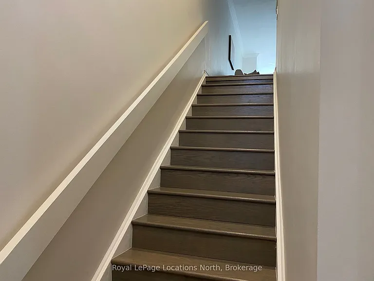 120 Fairway Ct #220 — Photo 16