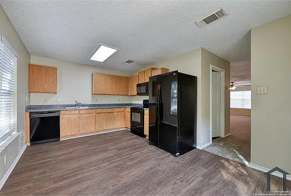 9022 Mountain Field Dr — Photo 10