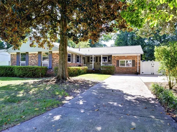 115 Olin Dr, Newport News, VA 23602