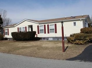 1 Milton Ln, Coventry, RI 02816