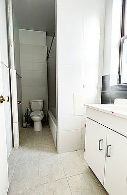 5th image of 450 W 162nd St APT 55E
