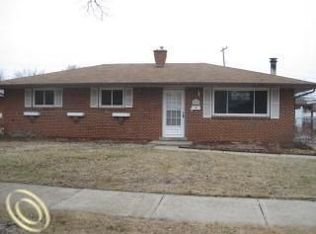 4902 Hayes St, Wayne, MI 48184