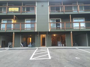 3925 Mason Loop Rd APT B, Tacoma, WA 98409