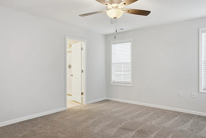 106 Knotts Berry Rd — Photo 23
