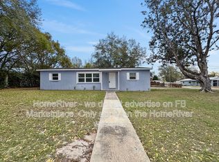 404 Pevetty Dr, Plant City, FL 33563
