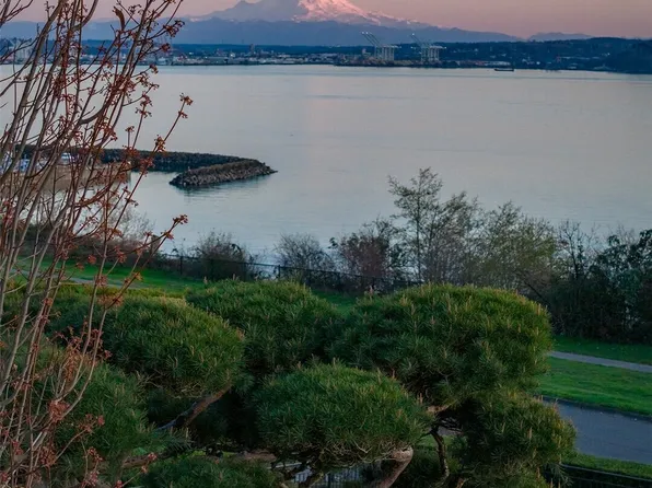 1640 Magnolia Boulevard W, Seattle, WA 98199