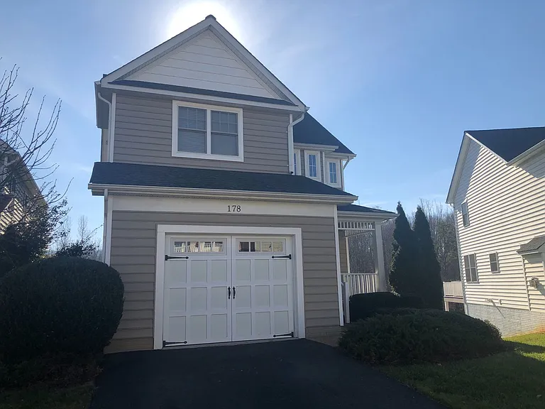 178 Brookwood Dr — Photo 1