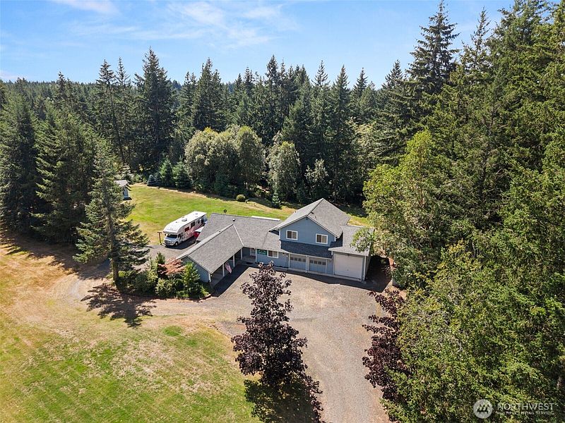 5th image of 10544 Sidney Road SW