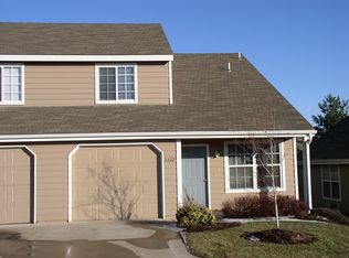 2346 Ranch Way, Lawrence, KS 66047