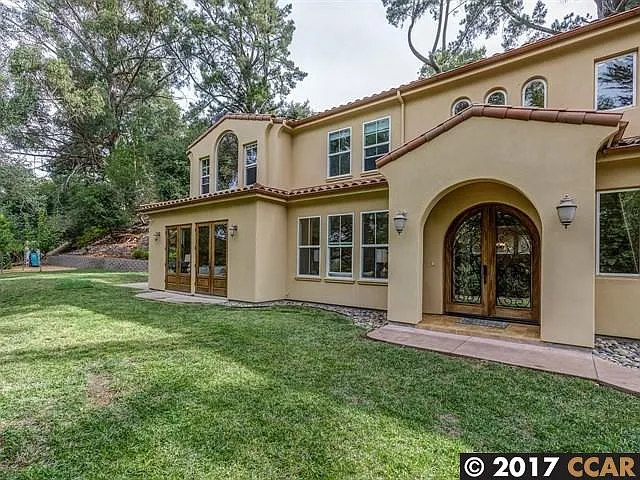 9 Valley View Rd photo 1