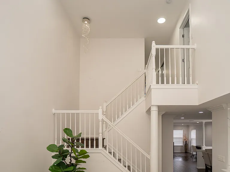 254 Fountayne Ln #254 — Photo 20