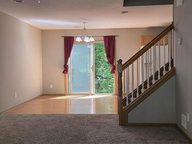 424 Cedar Pl #1 — Photo 4