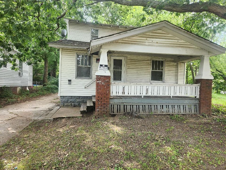 1st image of 1825 N Church St