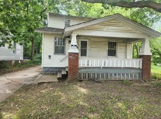 1825 N Church St, Decatur, IL 62526