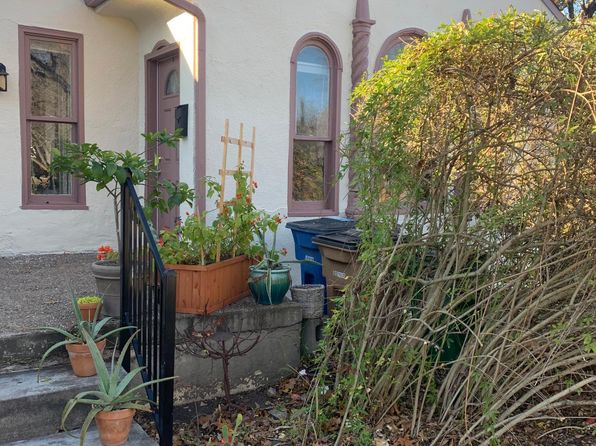 3104 Hemphill Park #B