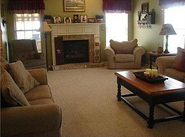 5th image of 121 Stratford Dr