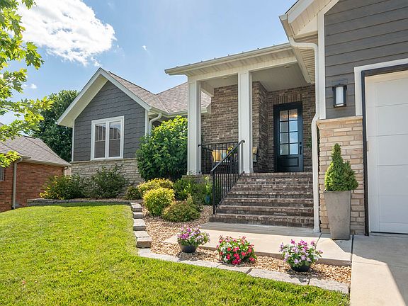 2nd image of 5907 S Audrey Court