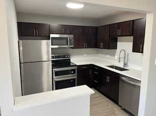 (Undisclosed Address), Lansing, IL 60438