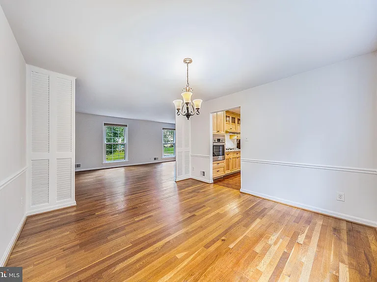 615 Smallwood Rd — Photo 11