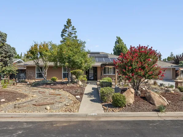 2179 Rall Ave, Clovis, CA 93611