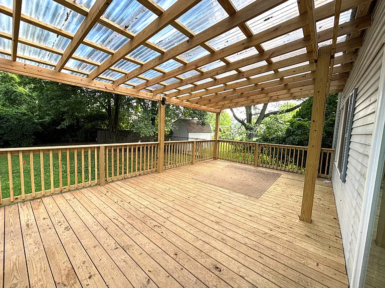 5835 Woodpine Ct — Photo 8