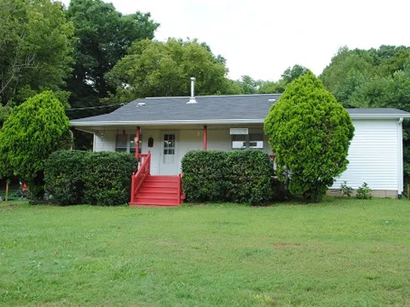 1640 Sulphur Creek Rd, Centerville, TN 37033