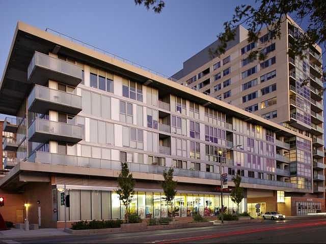 1st image of 477 N Harlem Ave
