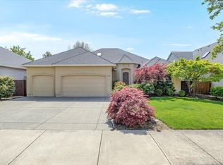 162 Bellerive Dr, Eagle Pt, OR 97524