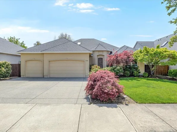 162 Bellerive Dr, Eagle Pt, OR 97524