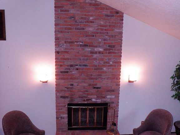 5th image of 3985 NW Elmwood Dr