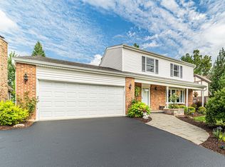 6483 Cape Cod Ct, Lisle, IL 60532